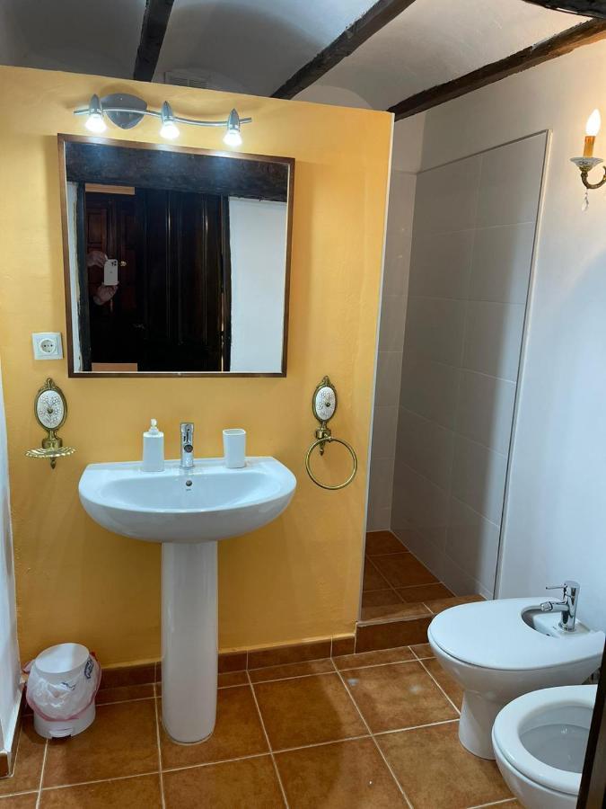 Casa Rural Vicenta 1750 Albentosa Kültér fotó