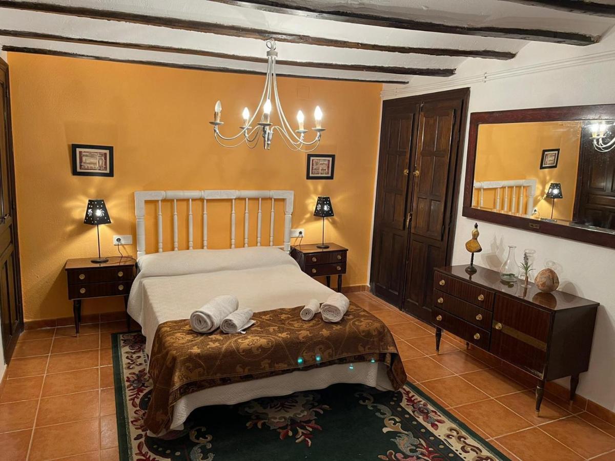 Casa Rural Vicenta 1750 Albentosa Kültér fotó